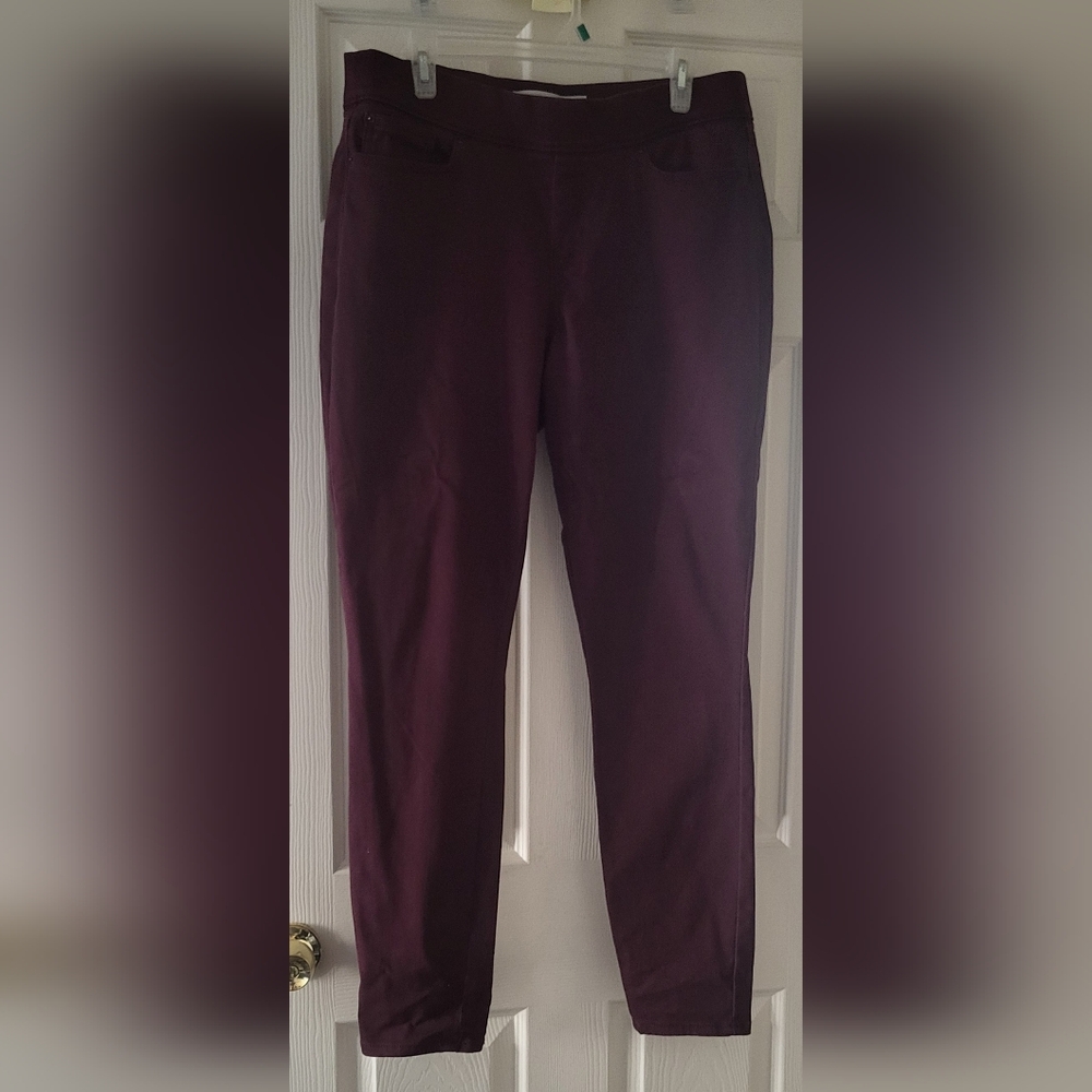 Women's Burgundy Pants
